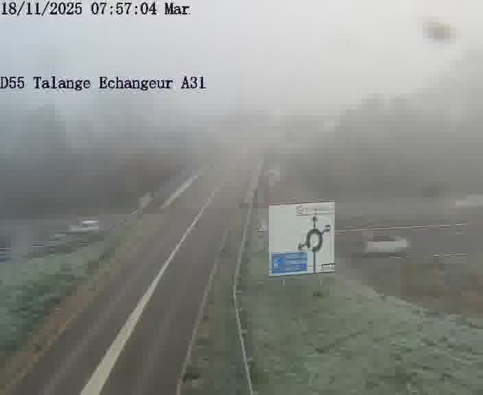 Webcam sur la D55 à Talange au niveau du pont surplombant l'A31 (sens droite-gauche vers Luxembourg). Vue orientée vers Ay-sur-Moselle.
