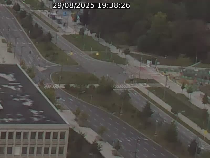 Webcam sur l'avenue John Fitzgerald Kennedy (N51) avec vue sur le Pont rouge (Pont Grande Duchesse Charlotte), l'arrêt Pfaffenthal et l'entrée du quartier Kirchberg