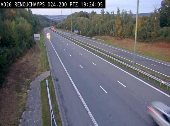 Webcam E25/A26 à Aywalle, à hauteur de Spa. Vue orientée vers Liège