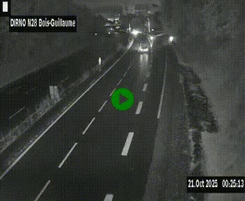 Webcam routière à hauteur de Bois-Guillaume en périphérie de Rouen. Vue orientée vers Rouen