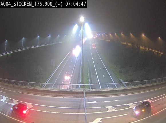 Webcam à hauteur de la sortie 30 Fouches - Stockem sur l'E411, menant sur la N83. Vue orientée vers Namur