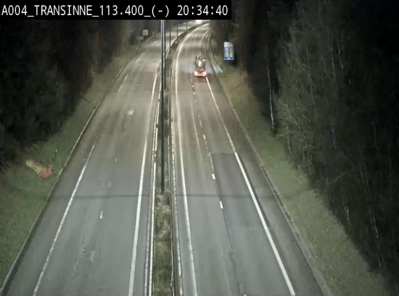 Caméra trafic E411 (A4) - Transinne direction Namur - BK 113.425