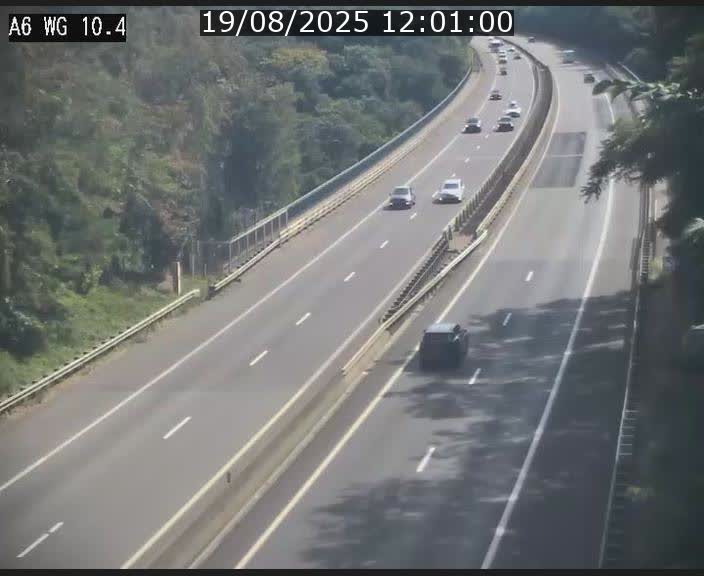 Traffic live webcam Luxembourg Mamer - A6 - BK 10.4 - direction Luxembourg/France/Allemagne