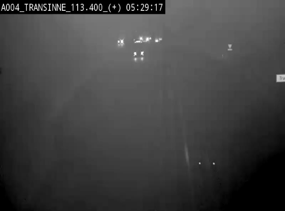 Webcam dans les Ardennes sur l'E411 à hauteur de Transinne. Vue orientée vers le sud de la Belgique