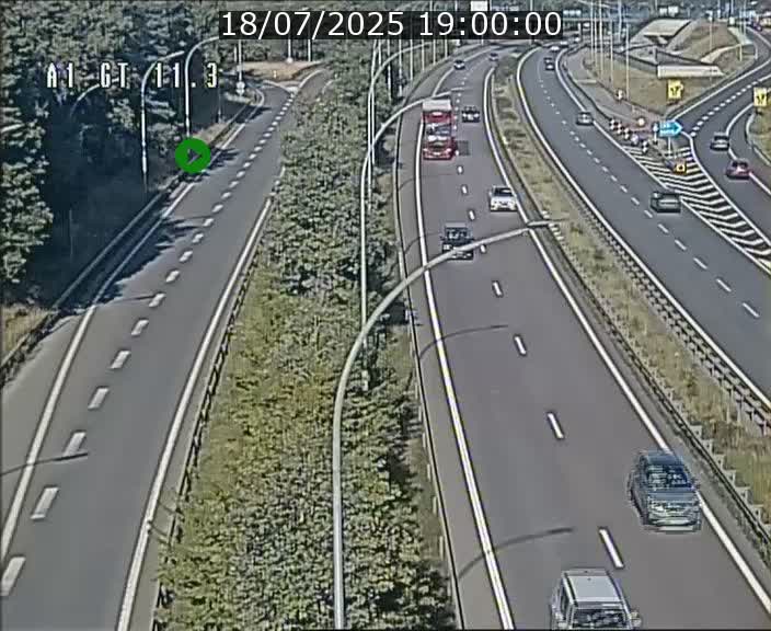Traffic live webcam Luxembourg Senningerberg - A1 direction Allemagne - BK 11.3