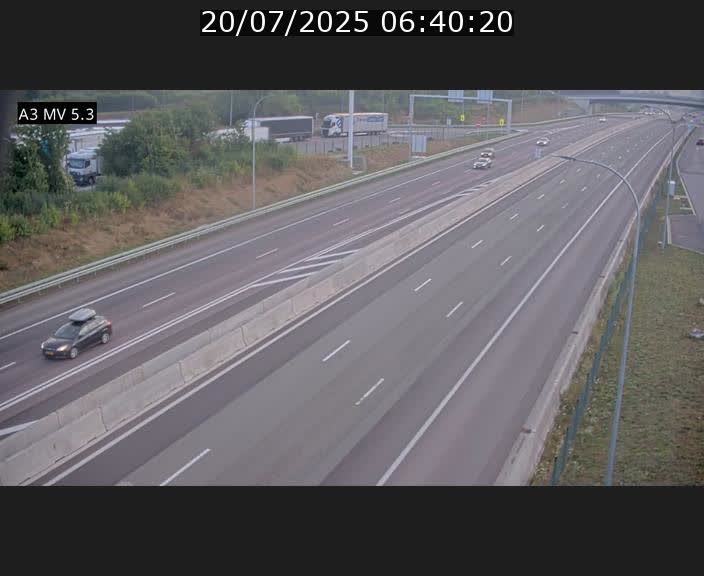 Webcam à l'Aire de Berchem au Luxembourg sur l'A3. Vue orientée vers la France