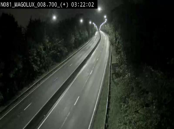 Webcam sur la N81 (E411) à hauteur de la jonction avec la N883. Vue orientée vers Longwy