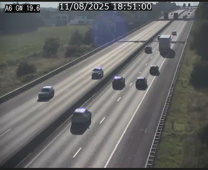 Traffic live webcam Luxembourg - Steinfort - A6 - BK 19.6 - direction Belgique
