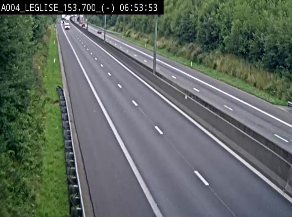 Webcam autoroute A4 (E411-E25) à Léglise, avant la jonction avec la N40. Vue orientée vers Bruxelles
