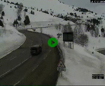 Webcam au carrefour de la croisade, à la jonction entre la N22 et la N320, avant le poste de douane franco-andorrane. Webcam à 1790 mètres d'altitude