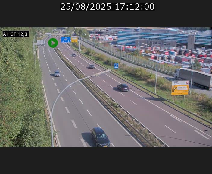 Traffic live webcam Luxembourg Senningerberg - A1 direction Allemagne - BK 12.3