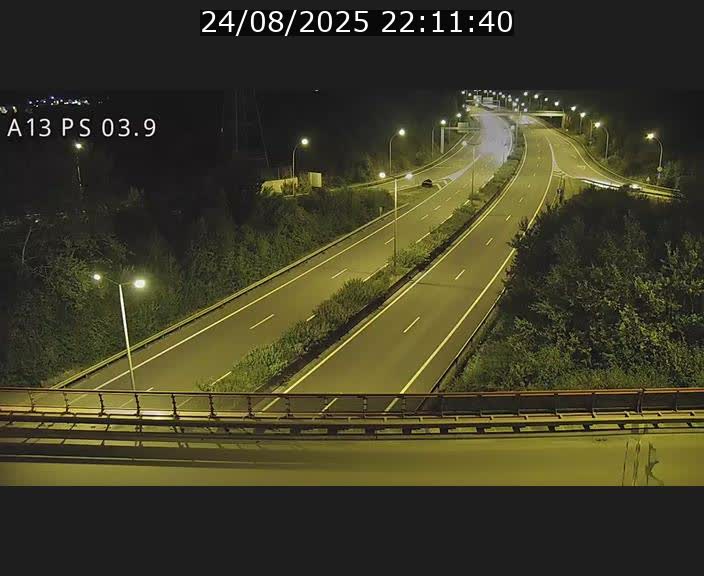 Traffic live webcam Luxembourg Differdange - A13 direction Esch-sur-Alzette - BK 3.9