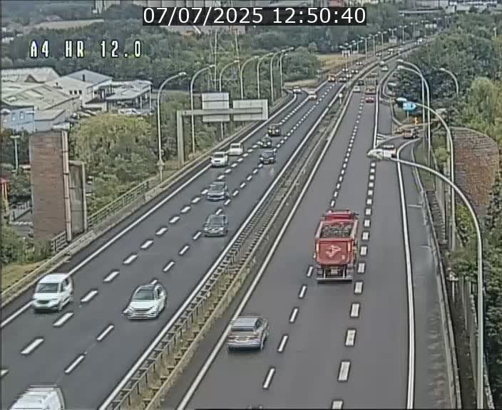 Traffic live webcam Luxembourg Jonction Foetz - A4 - BK 12.0 - direction Esch sur Alzette