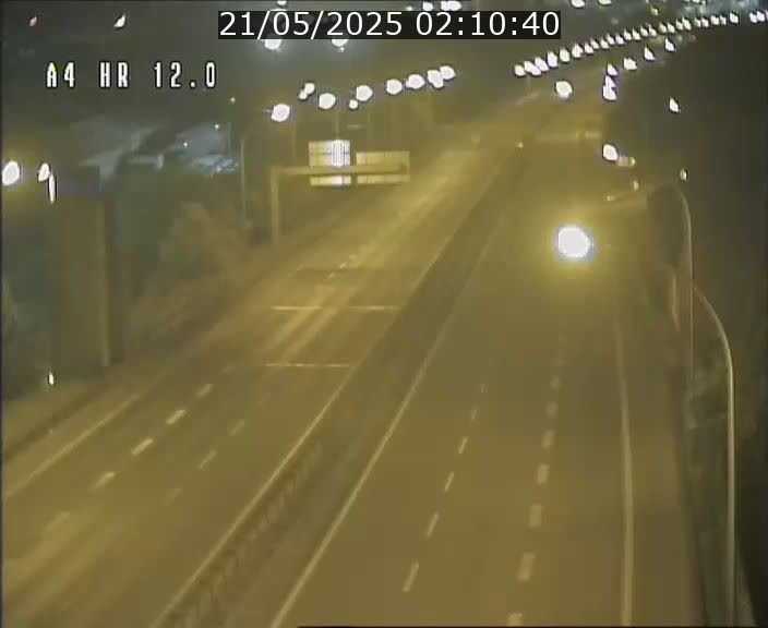 Traffic live webcam Luxembourg Jonction Foetz - A4 - BK 12.0 - direction Esch sur Alzette