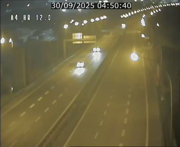 Traffic live webcam Luxembourg Jonction Foetz - A4 - BK 12.0 - direction Esch sur Alzette