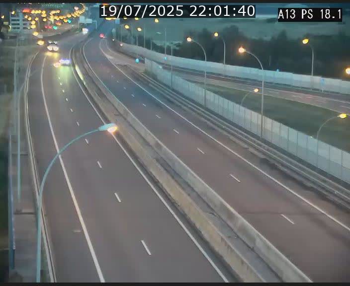 Traffic live webcam Luxembourg Dudelange - A13 direction Croix de Bettembourg - BK 18.1