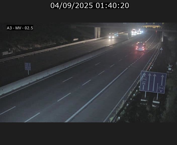 Webcam autoroute A3 au Luxembourg à proximité de la Croix de Gasperich. Vue orientée vers Luxembourg