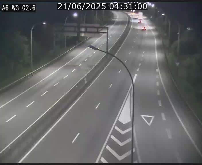 Traffic live webcam Luxembourg Croix de Cessange - A6 - BK 2.6 - direction France/Allemagne