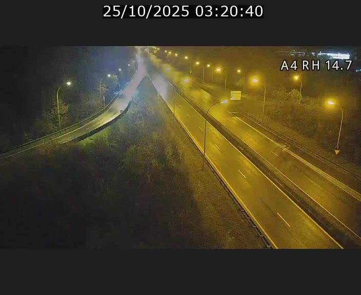 Traffic live webcam Luxembourg Jonction Lankelz - A4 - BK 14.7 - direction Luxembourg