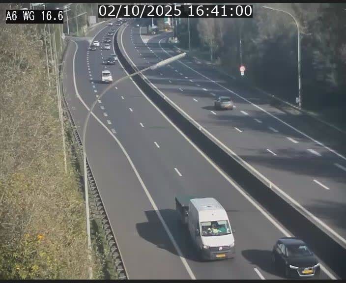 Traffic live webcam Luxembourg Aire de Capellen - A6 - BK 16.6 - direction Luxembourg/France/Allemagne