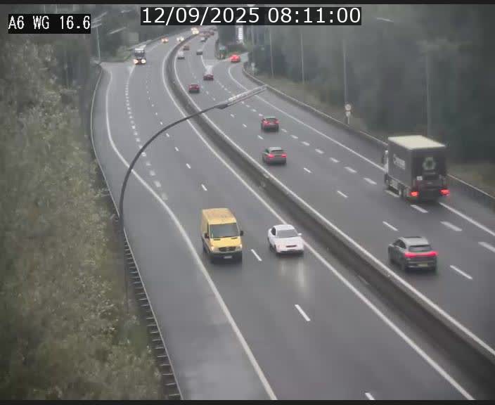 Traffic live webcam Luxembourg Aire de Capellen - A6 - BK 16.6 - direction Luxembourg/France/Allemagne