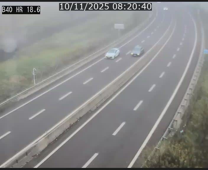 Webcam sur la route de liaison entre Micheville et Esch-Belval à la frontière entre le Luxembourg et la France. Vue orientée vers la Lorraine.