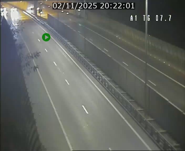Traffic live webcam Luxembourg Kirchberg - A1 direction Luxembourg-ville - BK 7.7