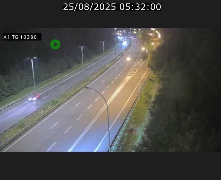 Traffic live webcam Luxembourg Senningerberg - A1 direction Luxembourg Kirchberg - BK 10.3