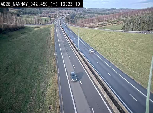 Webcam autoroute A26/E25 à hauteur de Manhay, à la jonction avec la N651 en direction de Luxembourg - BK 42.4
