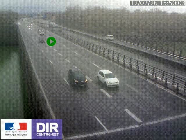 Caméra trafic à la jonction entre l'A46 (Rocade-est de Lyon) et l'A42 à hauteur de Vault-en-Velin en direction de Marseille