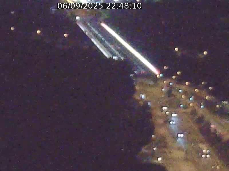 Webcam sur l'avenue John Fitzgerald Kennedy (N51) avec vue sur le Pont rouge (Pont Grande Duchesse Charlotte), l'arrêt Pfaffenthal et l'entrée du quartier Kirchberg