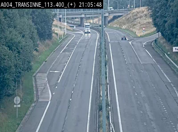 Webcam dans les Ardennes sur l'E411 à hauteur de Transinne. Vue orientée vers le sud de la Belgique