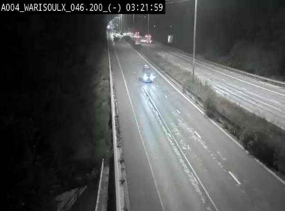 Webcam sur l'E411 à proximité de la jonction avec l'E42 à Warisoulx. Vue orientée vers le nord