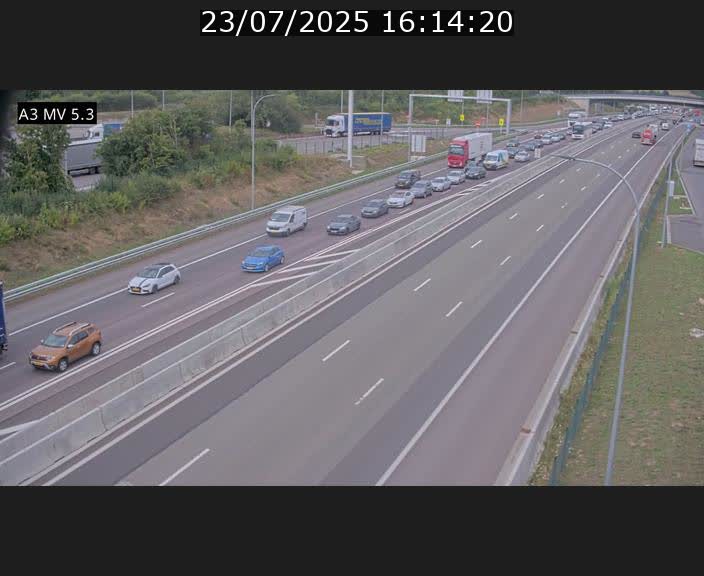 Webcam à l'Aire de Berchem au Luxembourg sur l'A3. Vue orientée vers la France