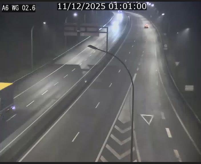 Traffic live webcam Luxembourg Croix de Cessange - A6 - BK 2.6 - direction France/Allemagne
