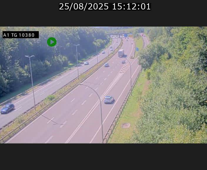 Traffic live webcam Luxembourg Senningerberg - A1 direction Luxembourg Kirchberg - BK 10.3