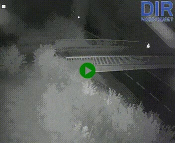 Webcam sur A84 à hauteur de Pont-Farcy, au niveau du pont autoroutier sur la Vire, au sud de Saint-Lô