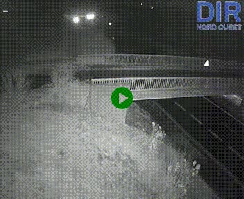 Webcam sur A84 à hauteur de Pont-Farcy, au niveau du pont autoroutier sur la Vire, au sud de Saint-Lô
