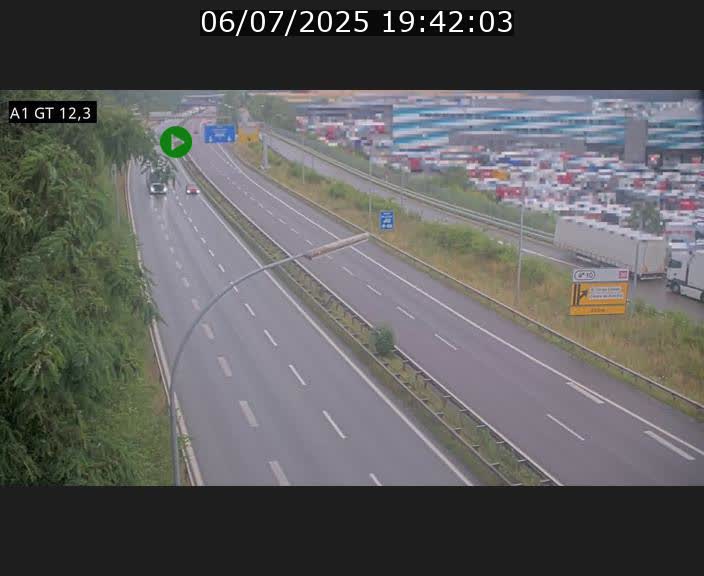 Traffic live webcam Luxembourg Senningerberg - A1 direction Allemagne - BK 12.3