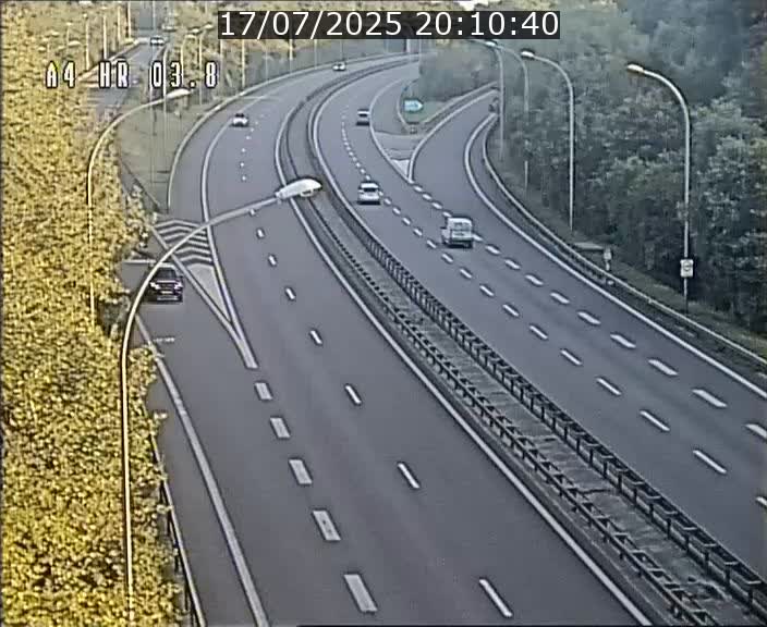 Webcam traffic A4 Luxembourg - BK 3.8 - Leudelange (direction Esch sur Alzette)