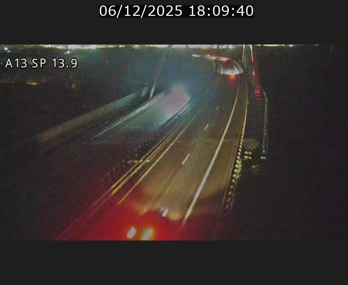 Traffic live webcam Luxembourg Kayl - A13 direction Esch-sur-Alzette/Luxembourg-ville - BK 13.9