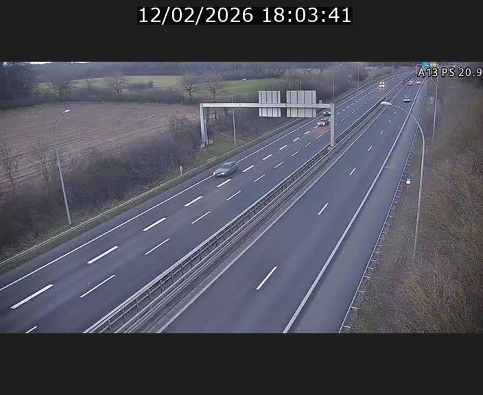 Traffic live webcam Luxembourg Croix de Bettembourg, rond-point d'Hellange - A13 direction Allemagne - BK 20.9
