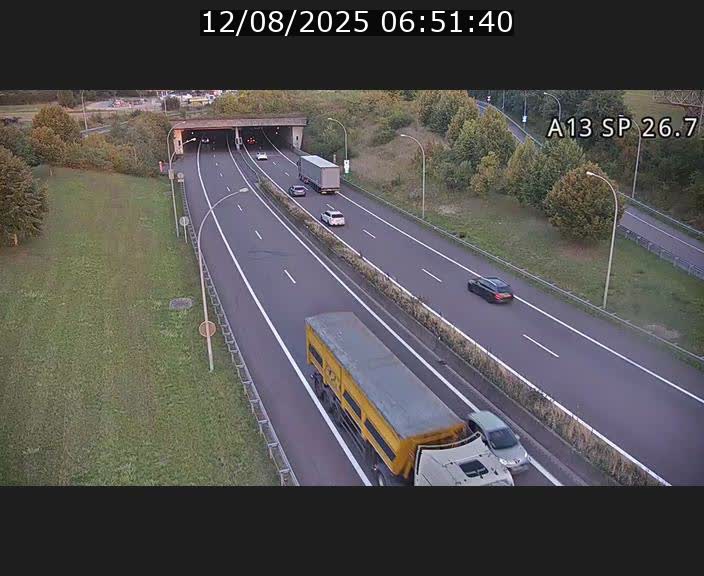 Traffic live webcam Luxembourg Frisange - A13 direction Luxembourg-ville - BK 26.7