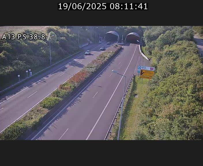 Webcam autoroute A13 à l'entrée ouest du tunnel Markusbierg à Schengen. Vue orientée vers Mondorf-les-Bains
