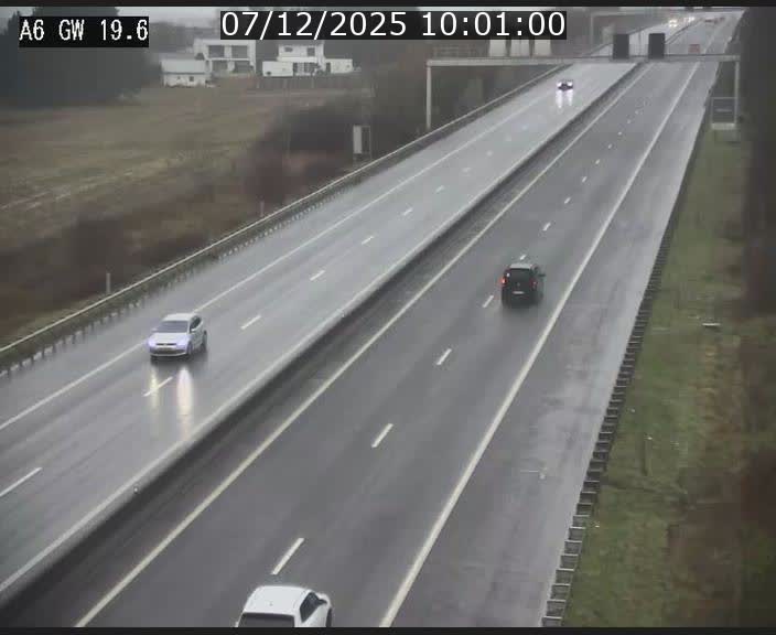 Traffic live webcam Luxembourg - Steinfort - A6 - BK 19.6 - direction Belgique