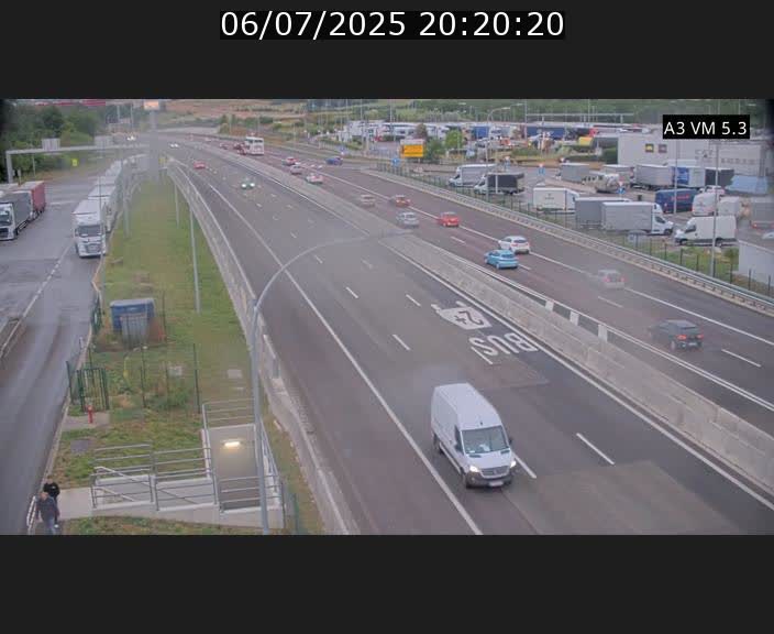 Traffic live webcam Luxembourg Aire de Berchem - A3 - BK 5 - direction France
