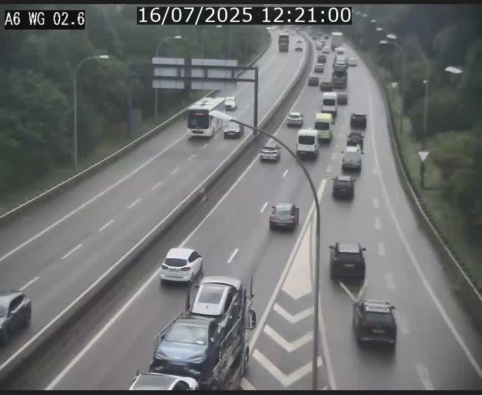 Traffic live webcam Luxembourg Croix de Cessange - A6 - BK 2.6 - direction France/Allemagne