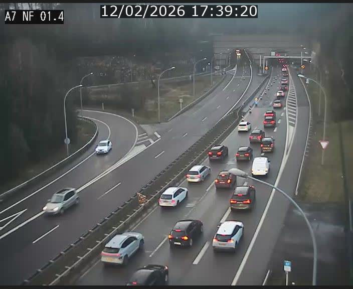 Caméra autoroute Luxembourg A7 - Echangeur Waldhaff - direction Tunnel Stafelter