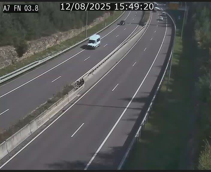 Caméra autoroute Luxembourg A7 - Passage à gibier Rëngelbour - direction Tunnel Stafelter