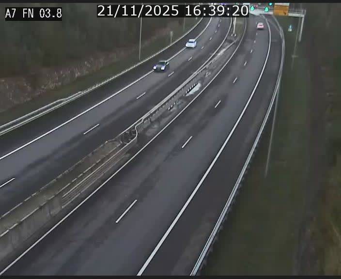 Caméra autoroute Luxembourg A7 - Passage à gibier Rëngelbour - direction Tunnel Stafelter